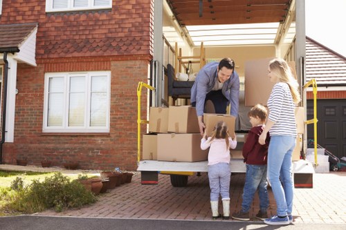Removal van service in Dartford for local home moves
