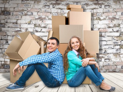 Local Dartford moving truck for home and business transport