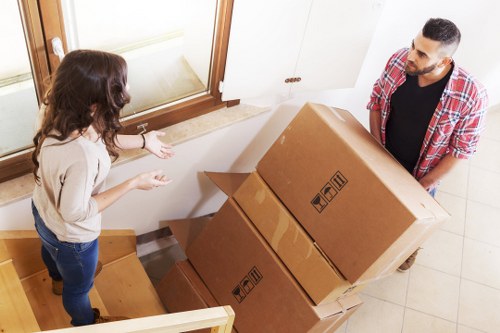 A Dartford moving service handling access and parking challenges