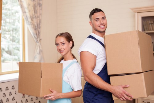 Moving preparation checklist and packing supplies for Dartford customers